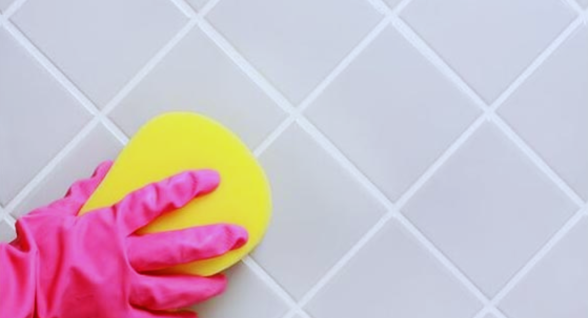 como renovar rejunte do banheiro